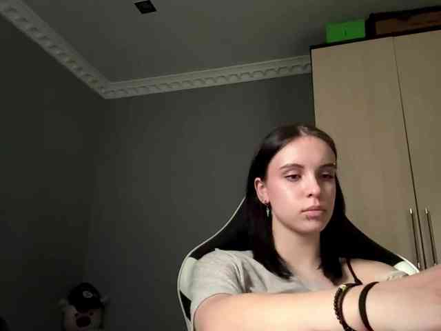 tootightwiththong webcam