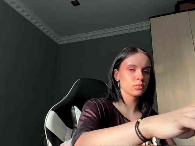 tootightwiththong webcam