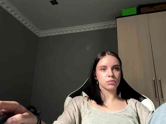 tootightwiththong webcam