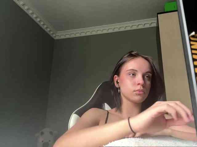 tootightwiththong webcam