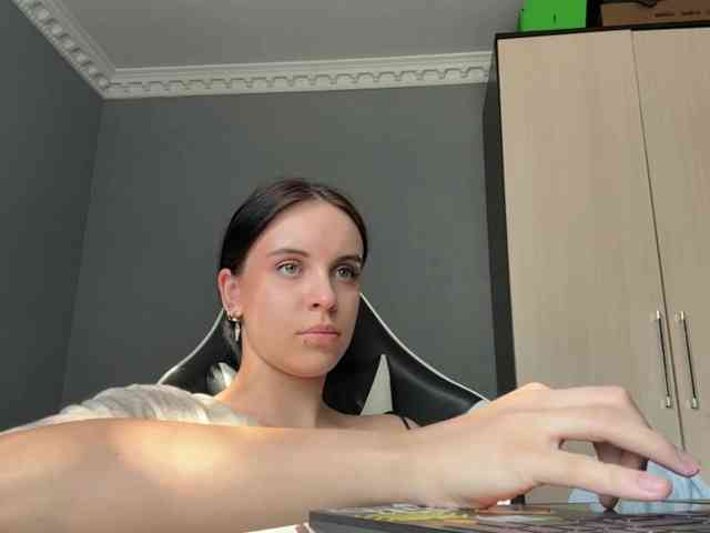tootightwiththong webcam