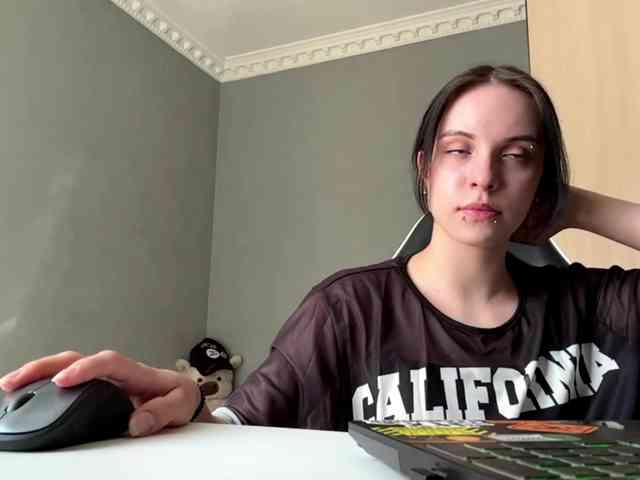 tootightwiththong webcam