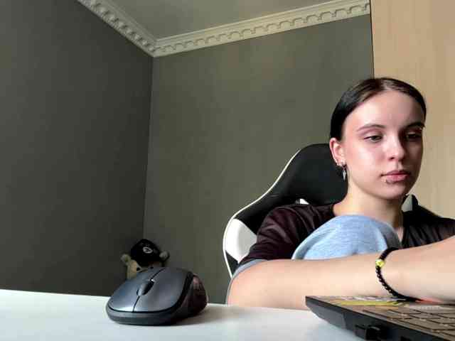 tootightwiththong webcam