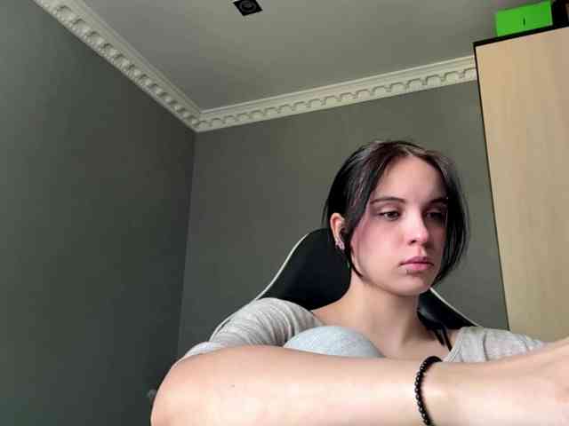 tootightwiththong webcam