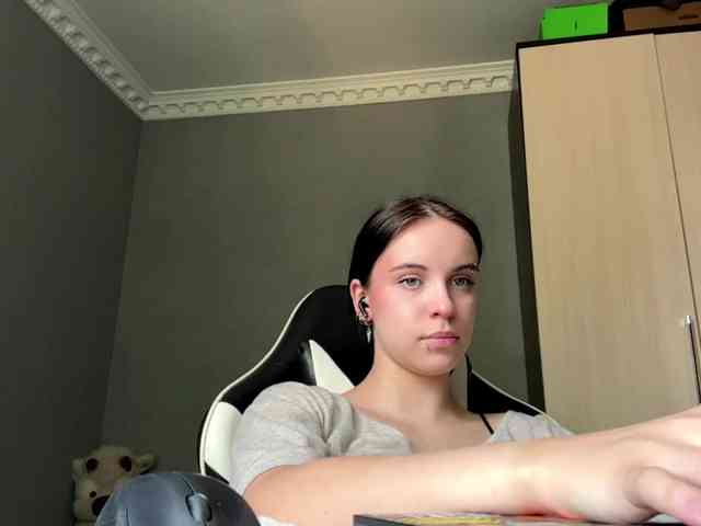 tootightwiththong webcam