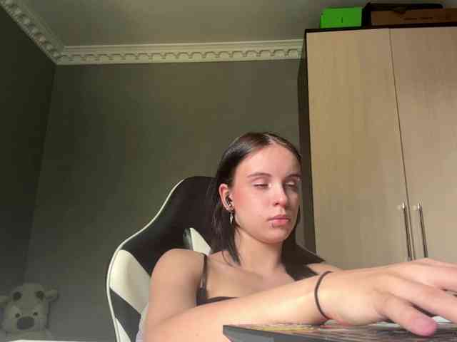 tootightwiththong webcam