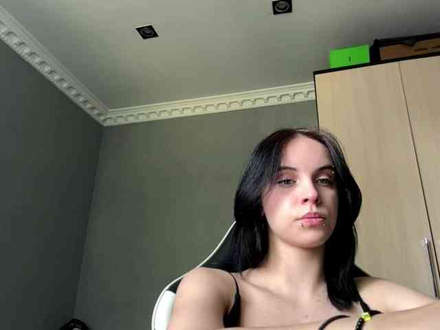 tootightwiththong webcam
