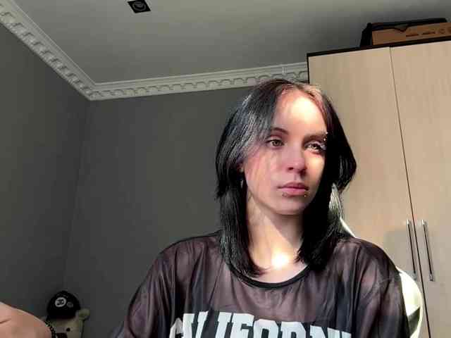 tootightwiththong webcam