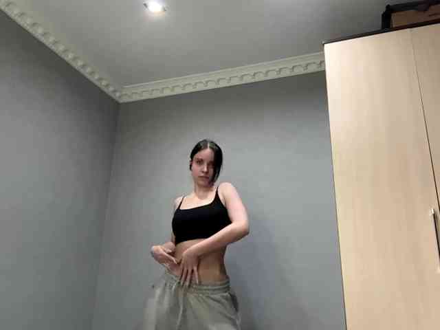 tootightwiththong
