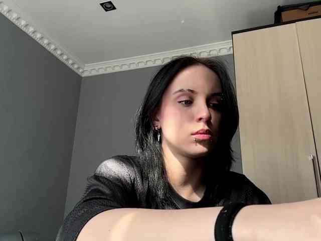 tootightwiththong webcam
