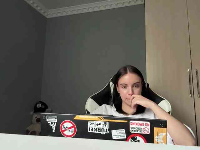 tootightwiththong webcam