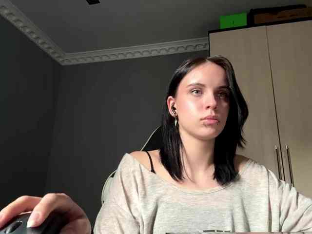 tootightwiththong webcam