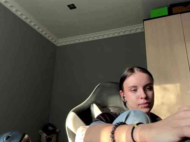 tootightwiththong webcam