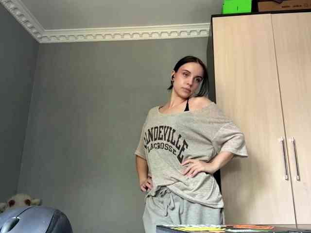 tootightwiththong webcam