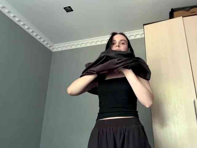 tootightwiththong webcam