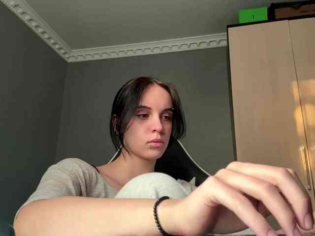 tootightwiththong webcam
