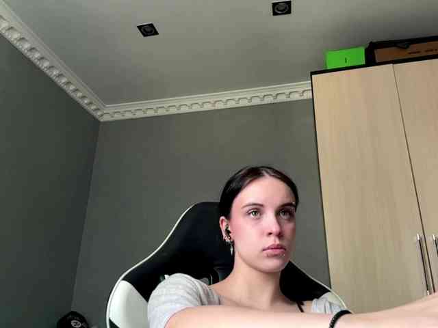 tootightwiththong webcam