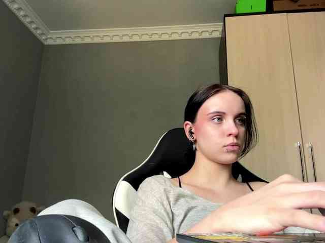 tootightwiththong webcam