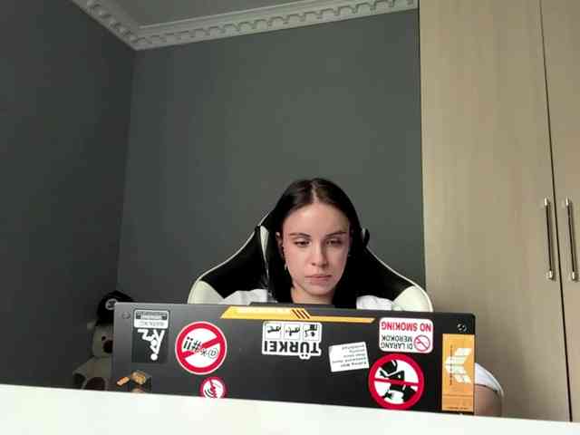 tootightwiththong webcam