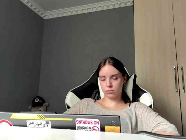 tootightwiththong webcam