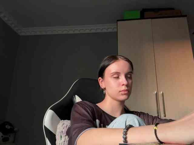 tootightwiththong webcam