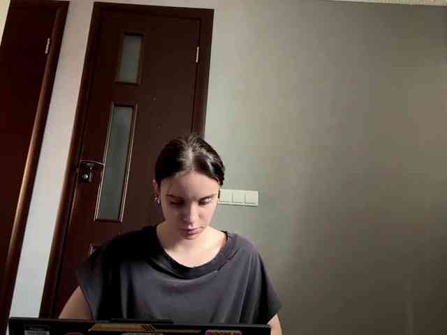 tootightwiththong webcam