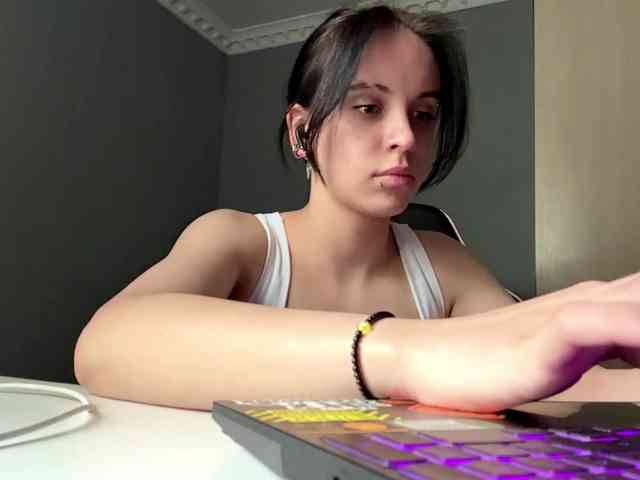 tootightwiththong webcam
