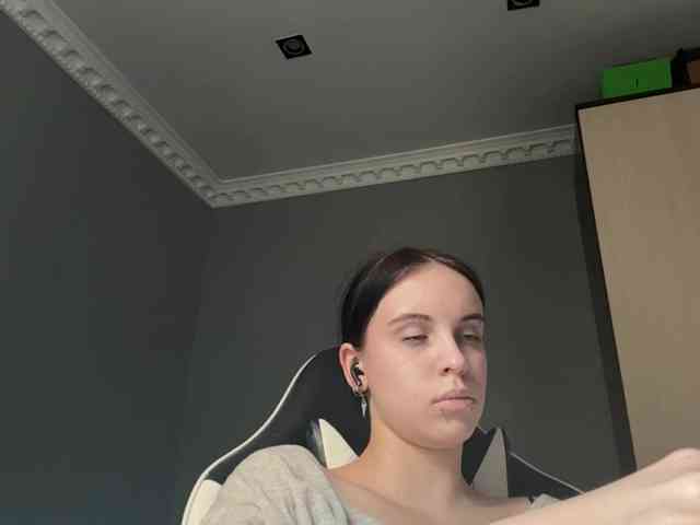 tootightwiththong webcam