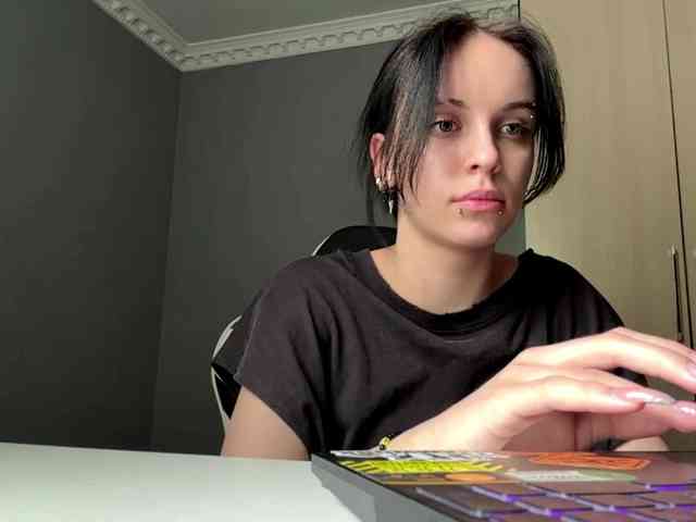 tootightwiththong webcam