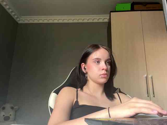 tootightwiththong webcam