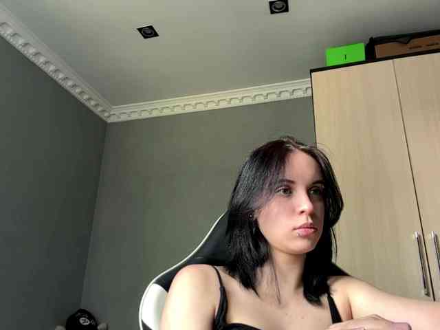 tootightwiththong webcam
