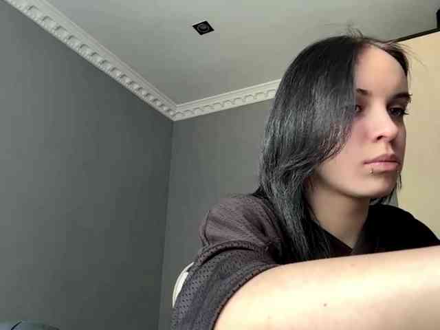 tootightwiththong webcam