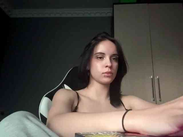 tootightwiththong webcam