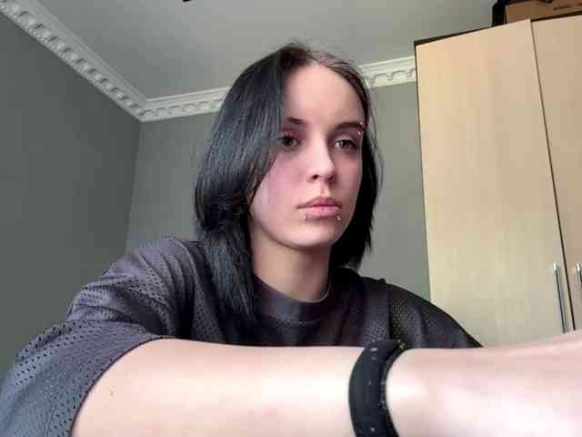 tootightwiththong webcam