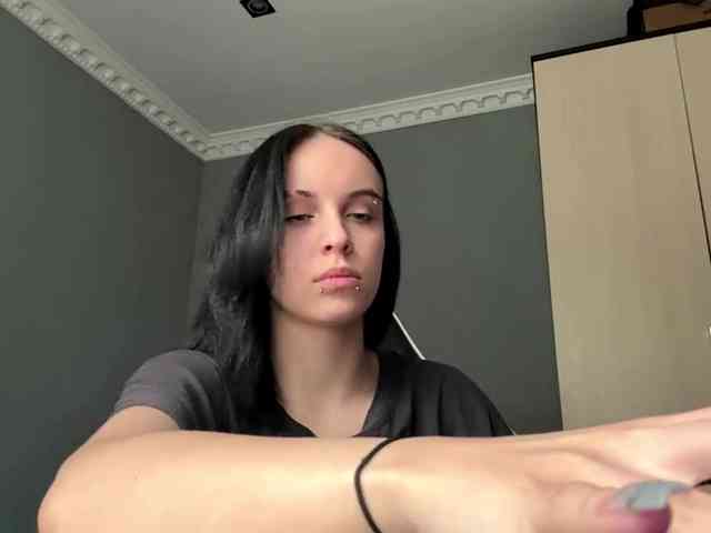 tootightwiththong webcam