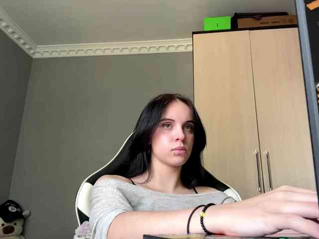 tootightwiththong webcam