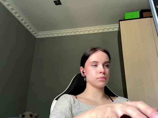 tootightwiththong webcam
