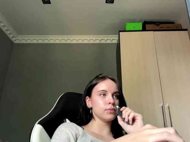 tootightwiththong webcam