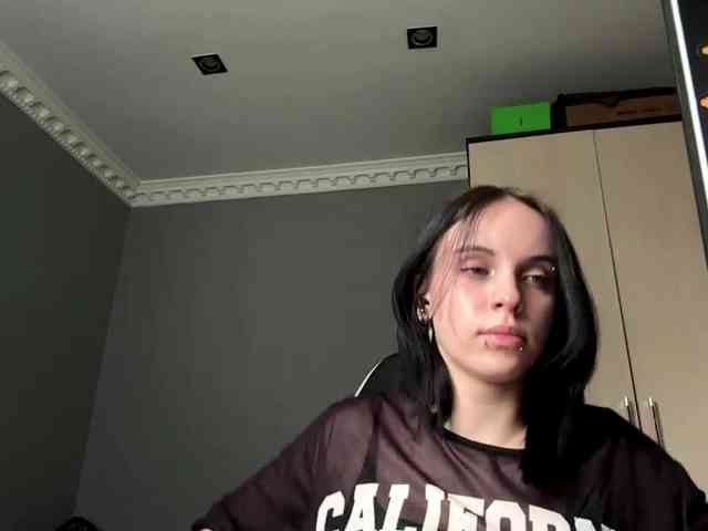 tootightwiththong webcam