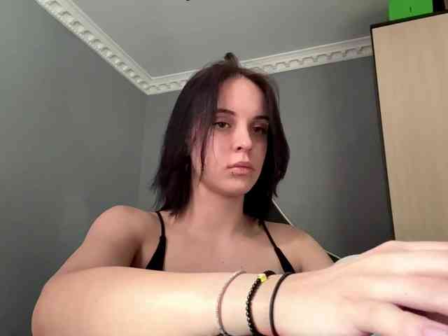 tootightwiththong webcam