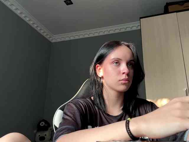 tootightwiththong webcam