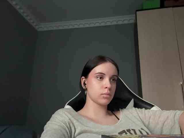 tootightwiththong webcam