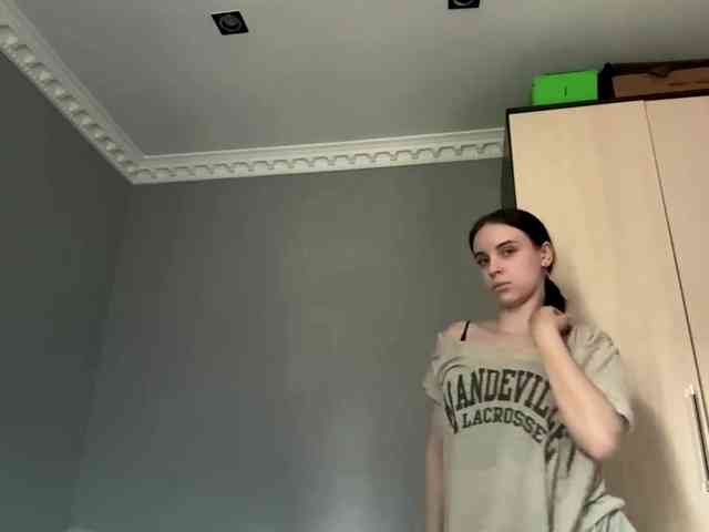 tootightwiththong webcam