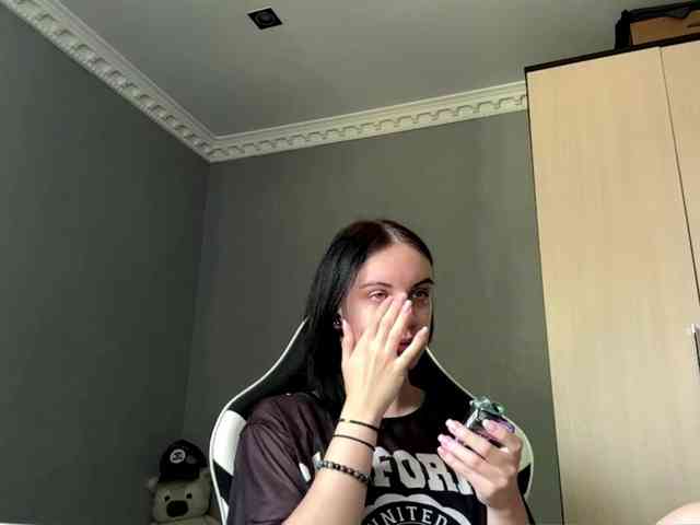 tootightwiththong webcam