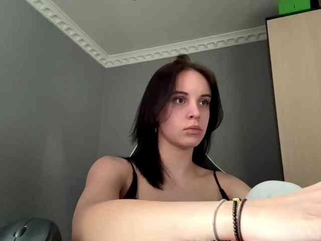 tootightwiththong webcam
