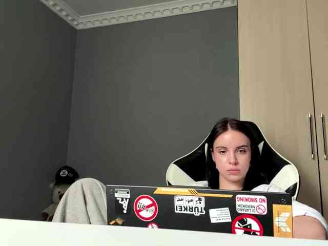 tootightwiththong webcam