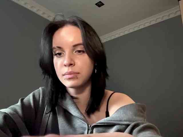 tootightwiththong webcam
