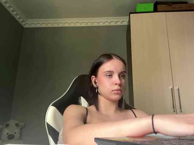 tootightwiththong webcam