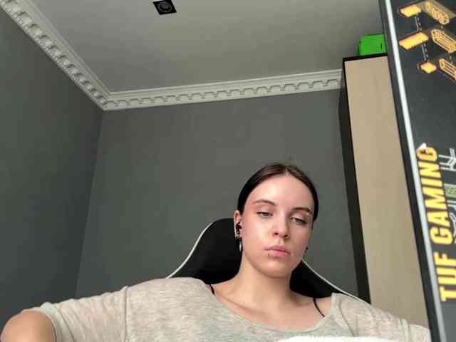 tootightwiththong webcam