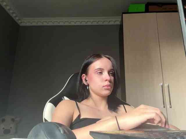 tootightwiththong webcam